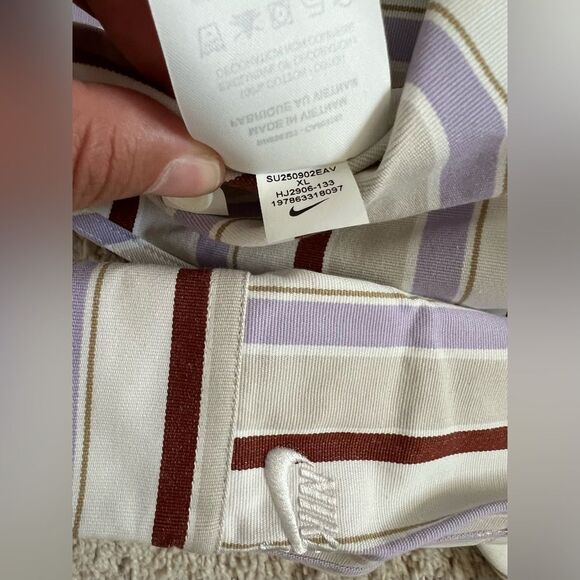 Nike SB Skateboarding Long Sleeve Striped Shirt - Picture 9 of 10